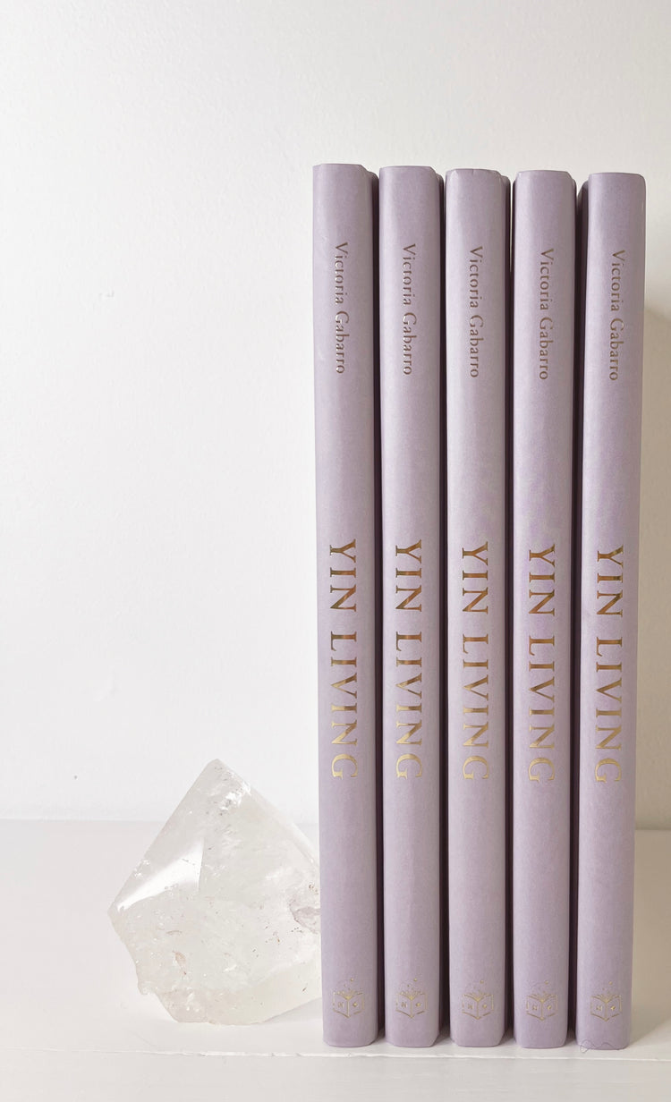 Yin Living ~ the new feminine way to live well 💖