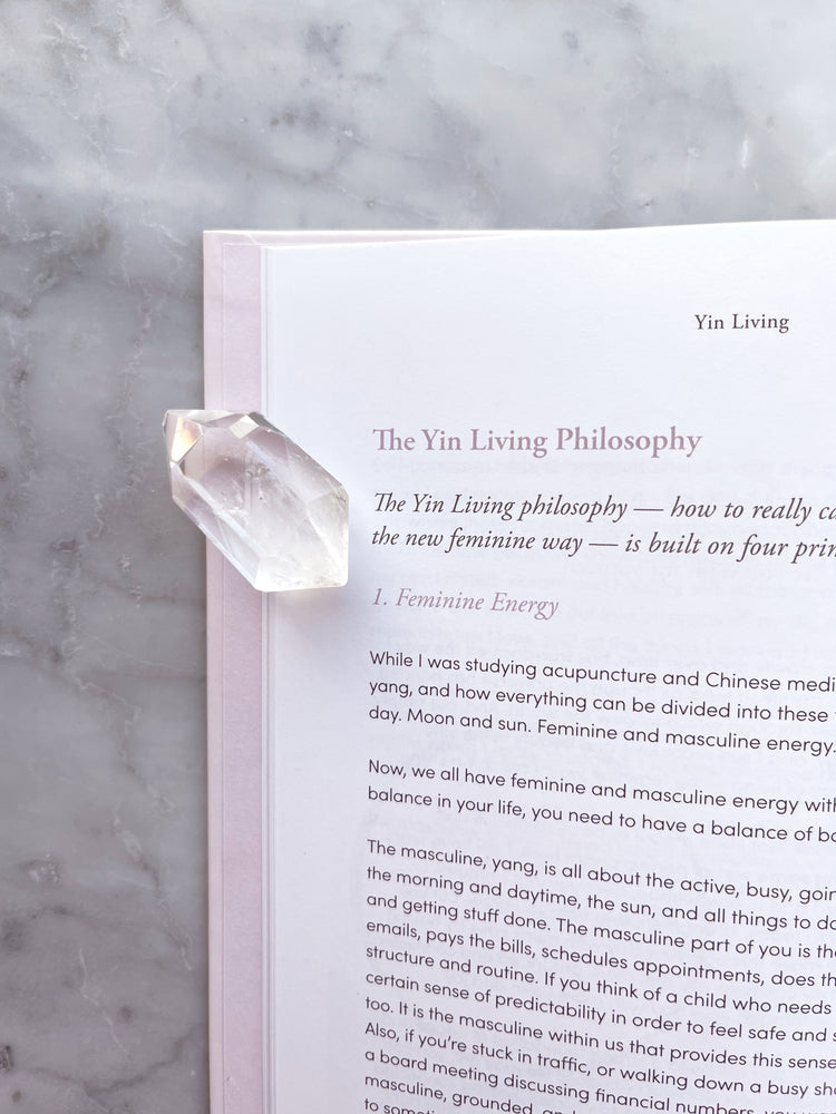 Yin Living ~ the new feminine way to live well 💖